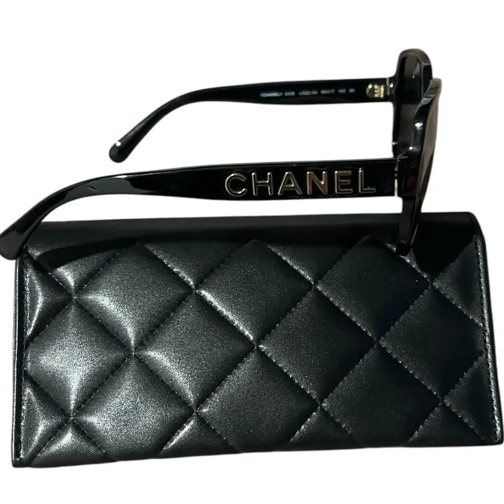 CHANEL sunglasses